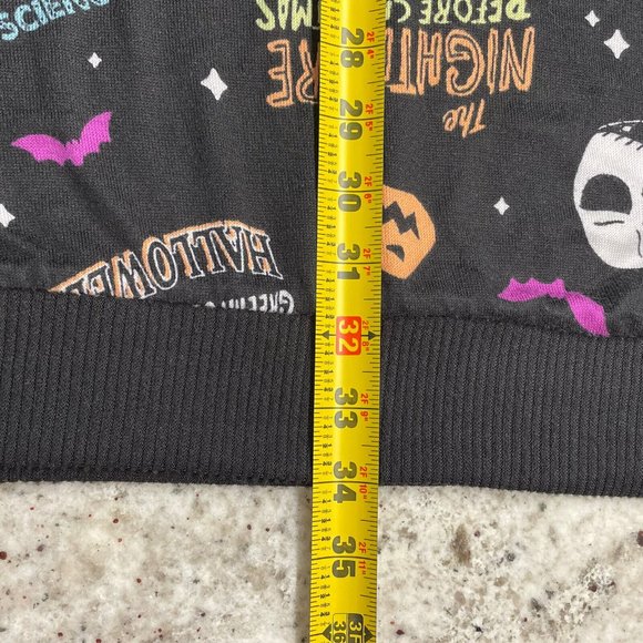 Nightmare Before Christmas Sleepwear - Size XL (16-18) - Top / Shirt - Picture 9 of 11